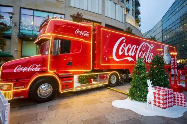 CocaCola-Ads.jpg